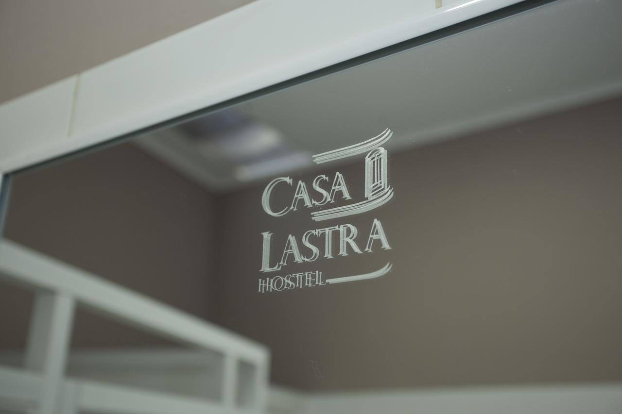 Casa Lastra Hostel Valparaiso Exterior photo