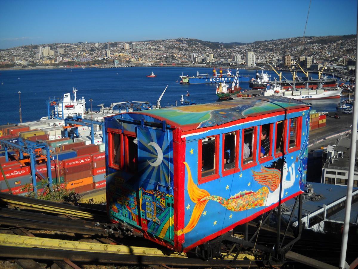 Casa Lastra Hostel Valparaiso Exterior photo