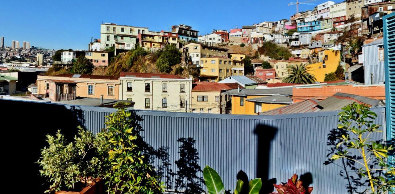 Casa Lastra Hostel Valparaiso Exterior photo